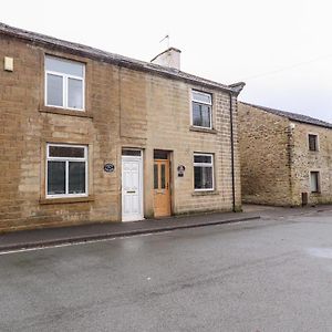 Yippee Cottage Keighley Exterior photo