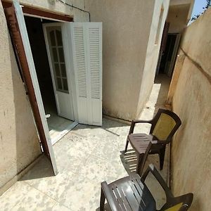 Ferienwohnung وحده سكنيه مشتركه بها 3 سراير كبار الدور الارضي Alexandria Exterior photo