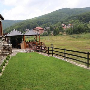 Villa Beti Mavrovo-Nationalpark Exterior photo