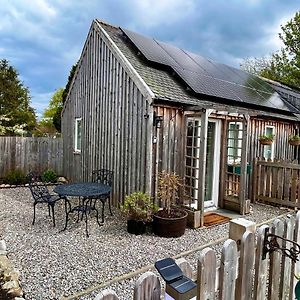 Villa Courtyard Bothy Grantown-on-Spey Exterior photo