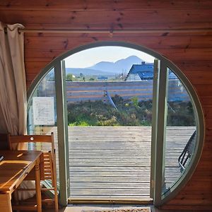 Ferienwohnung The Hobbit House On The Isle Of Skye Breakish Exterior photo