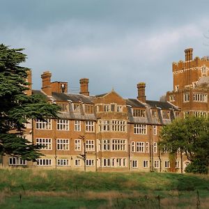 Hotel De Vere Selsdon Estate London Borough of London Borough of Croydon Exterior photo