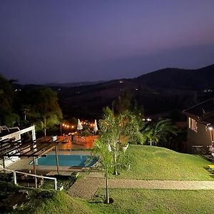 Villa Aqui No Camping Brumadinho Exterior photo