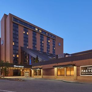 Sheraton Pittsburgh Hotel At Station Square Exterior photo