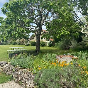 Villa Charmante Longere Girondine Saint-Ciers-sur-Gironde Exterior photo