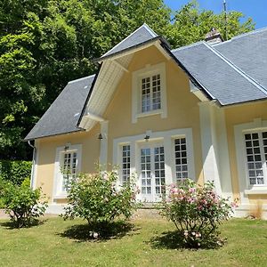 Villa La Maison Du Gardien, Chateau De Lavenue Pierrefitte-en-Auge Exterior photo