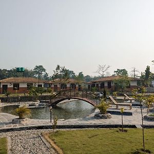 Hotel Green Chwadi Nature Retreat Kawasoti Exterior photo