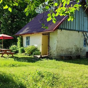 Gasthaus Viini Puhkemaja Mustjala Exterior photo