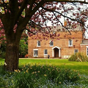 Hotel Little Mollington Hall Exterior photo