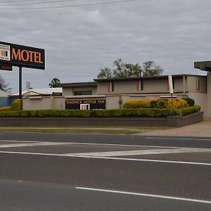 Warwick Motor Inn Exterior photo