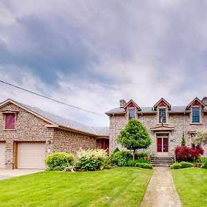 Villa Riverside Retreat Brockville Exterior photo