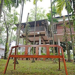 Serenity Villa And Treehouse Palakkad Exterior photo