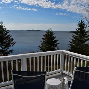 Villa Betty'S Place - Cozy Ocean Front Getaway With Views Of Casco Bay Harpswell Exterior photo