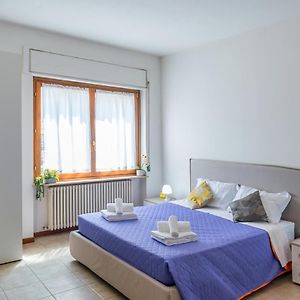 Ferienwohnung Perugia Stazione Lovely Studio With Parking Exterior photo