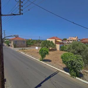 Ferienwohnung Στούντιο Σε Πέτρινο Σπίτι, Κοντά Σε Παραλία Kyparissia Exterior photo