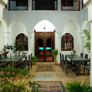 Hotel Riad Couleur Sable Sidi Abdallah Ghiat Exterior photo