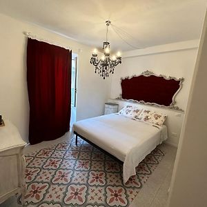 Bed and Breakfast Elegante Stanza Rossa Mottino23 Lerici Exterior photo