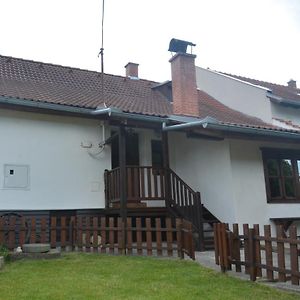 Villa Chalupa V Moravskem Krasu V Obci Lipovec Exterior photo