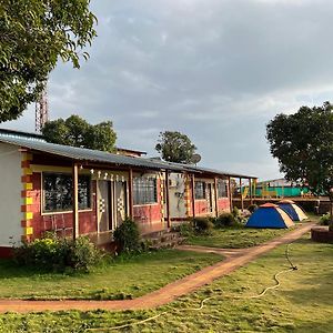 Heavens Edge Resort Mahābaleshwar Exterior photo