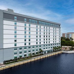 Hotel Tru By Hilton Miami Airport South Blue Lagoon, Fl Exterior photo