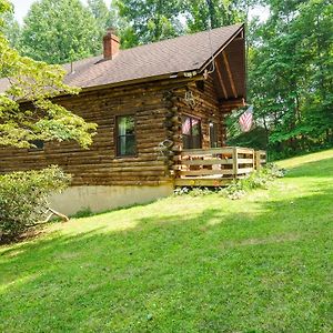 Villa Secluded Meadows Of Dan Cabin With Fire Pit! Exterior photo