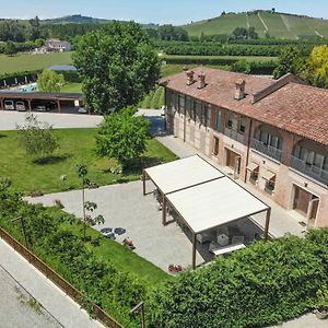 Villa La Cascina Di Carlotta 1846 Agriturismo Alba  Exterior photo