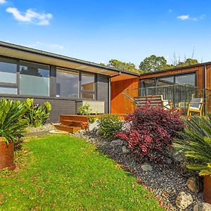 Villa Redwoods Getaway Rotorua Exterior photo