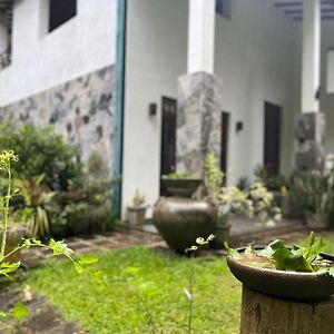 Ferienwohnung Rustic Mahaweli Kandy Exterior photo