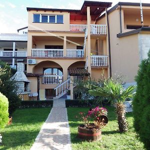 Apartment Zdravko Štinjan Exterior photo