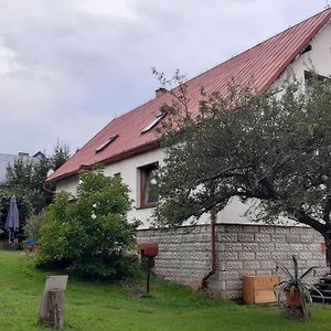 Ferienwohnung Prague Zbraslav Old Garden Exterior photo