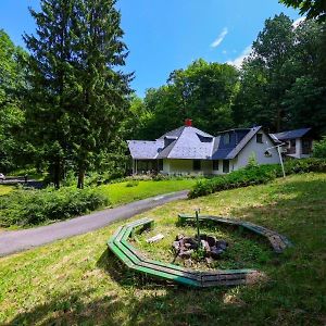 Bed and Breakfast Wenckheim Vadaszhaz Nagyoroszi Exterior photo