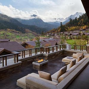 Hotel Rissai Valley, A Ritz-Carlton Reserve Jiuzhaigou Exterior photo