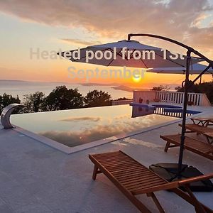 Sea View Luxury Hotel Villa Conte With Private Swiming Pool And Romantic Spa Podstrana Exterior photo
