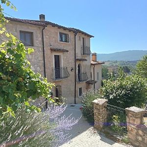 Villa Il Borgo Della Zittola Montenero Val Cocchiara Exterior photo