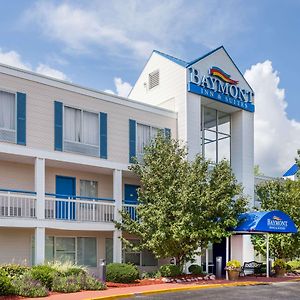 Hotel Baymont By Wyndham Peoria Exterior photo