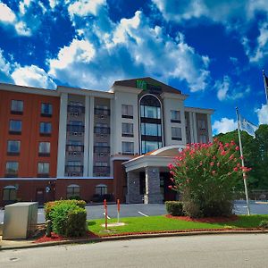 Holiday Inn Express & Suites Wilson-Downtown, An Ihg Hotel Exterior photo