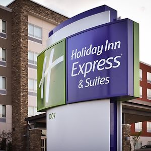 Holiday Inn Express&Suites West Memphis Exterior photo