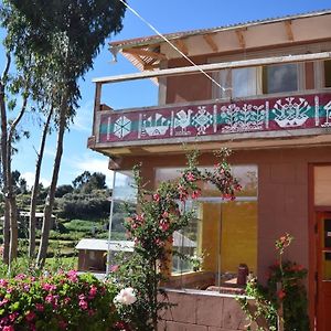 Gasthaus Taquile Sumaq Wasi - Casa De Felipe E Ines Huillanopampa Exterior photo