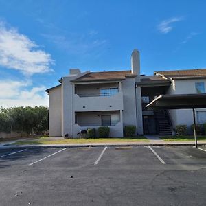 2Bed 1 Bath Condo Near Nellis Afb & The Strip Las Vegas Exterior photo