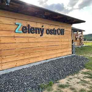 Hotel Zeleny Ostroff Treehouse Jirikov  Exterior photo