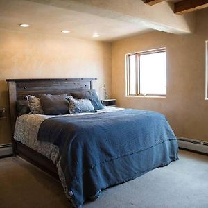 Villa Sun And Ski! Beautiful, Downtown, On 1.5 Acres! Santa Fe Exterior photo