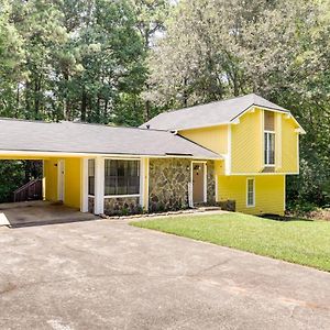 Fairburn Home With 2 Decks, Grill And Outdoor Dining! Exterior photo