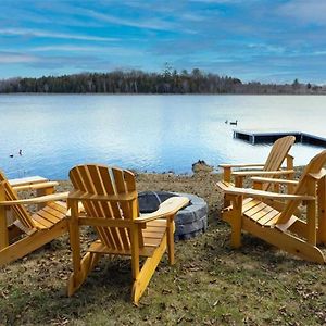 Villa Luxury Private Lake House Kawartha Lakes Exterior photo