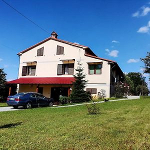 Hotel Casa De Vacanta S&B Brașov Exterior photo