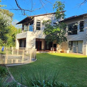 Rest&Relax Villa Johannesburg Exterior photo