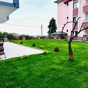 Aparthotel Oezdemir Suit Cimenli Exterior photo