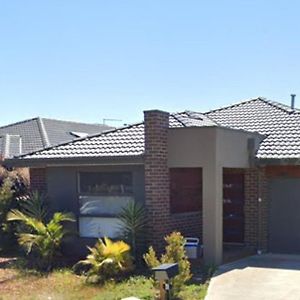 Hotel Halfway-Out Lite Langwarrin Exterior photo