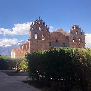 Hotel Habitacion Simple Urubamba Exterior photo