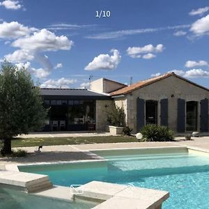 Villa Demeure Charentaise Standing - Grande Piscine - Jacuzzi Balneo - Pool House Barbezieux-Saint-Hilaire Exterior photo