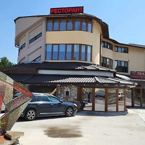 Motel Тракарт-Парк Plowdiw Exterior photo